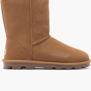 UGG Essential Shirt Boots Chestnut